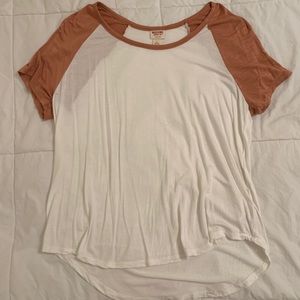 Women’s Baseball Tee